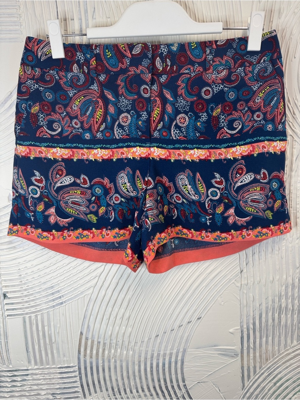 LOFT Navy Paisley Print Shorts with Coral Trim N0393